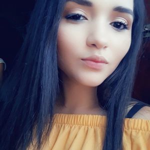 Meet your Posher, Stephany